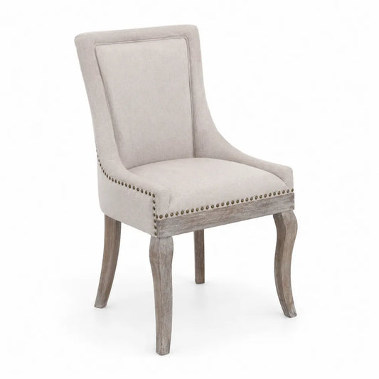Sedia in tessuto beige con gambe in legno